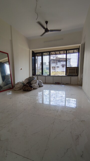 Living Room in 2 BHK Builder Floor at Mulund East – for Sale