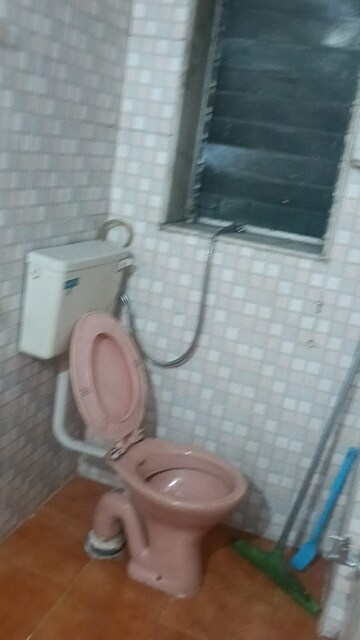 Bathroom in 1 RK Apartment at Mahim West – for Rent