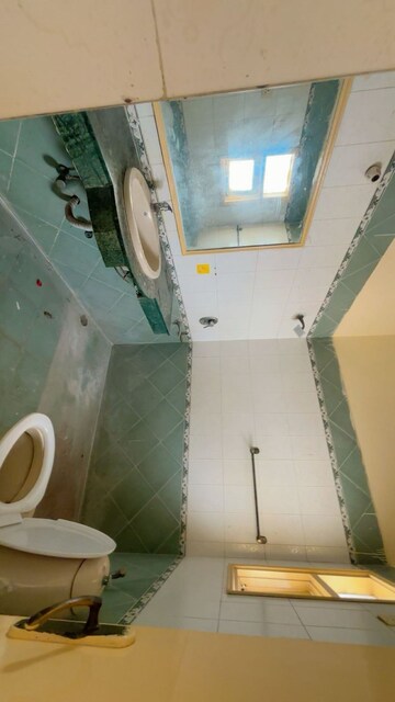 Bathroom in 4 BHK Apartment at Prateek Residency, Phi Iii Greater Noida – for Rent