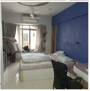 Bedroom in 5 BHK Apartment at Panchmukhi Apartment, Andheri West – for Sale