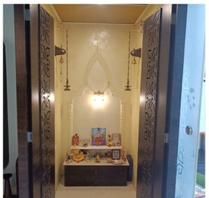 Building Lobby in 5 BHK Apartment at Panchmukhi Apartment, Andheri West – for Sale
