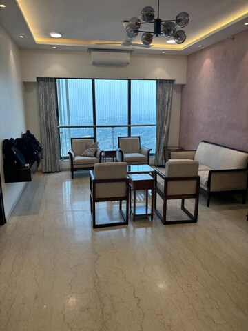 2 BHK Apartment For Rent in Lodha Venezia, Parel