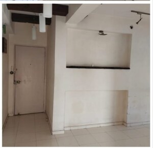 Room in 2 BHK Apartment at ZA Tower, Andheri West – for Sale