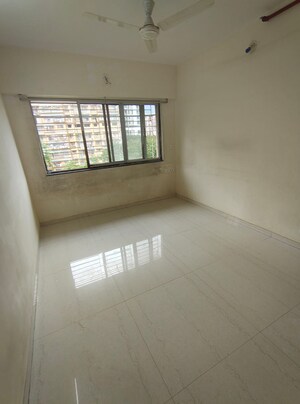 1.5 BHK Apartment For Rent in Ghatkopar East