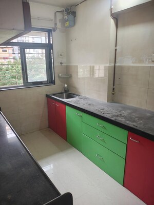 Kitchen in 1.5 BHK Apartment at Ghatkopar East – for Rent