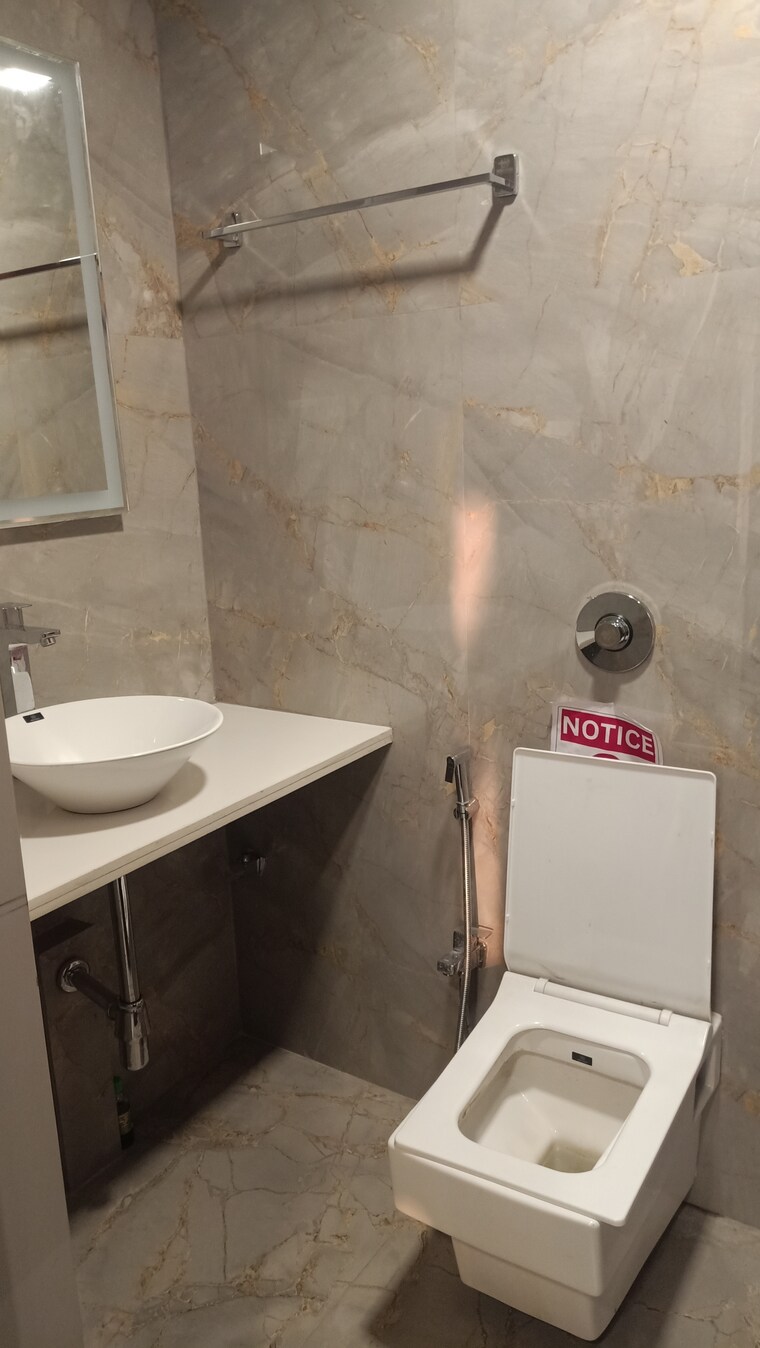 Bathroom, veena-smart-homes 1 Bedroom 382 Sq.Ft. Apartment In Kandivali West Mumbai 9212473