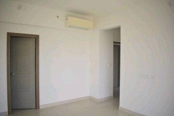 Room in 4 BHK Apartment at PS One 10, New Town – for Sale