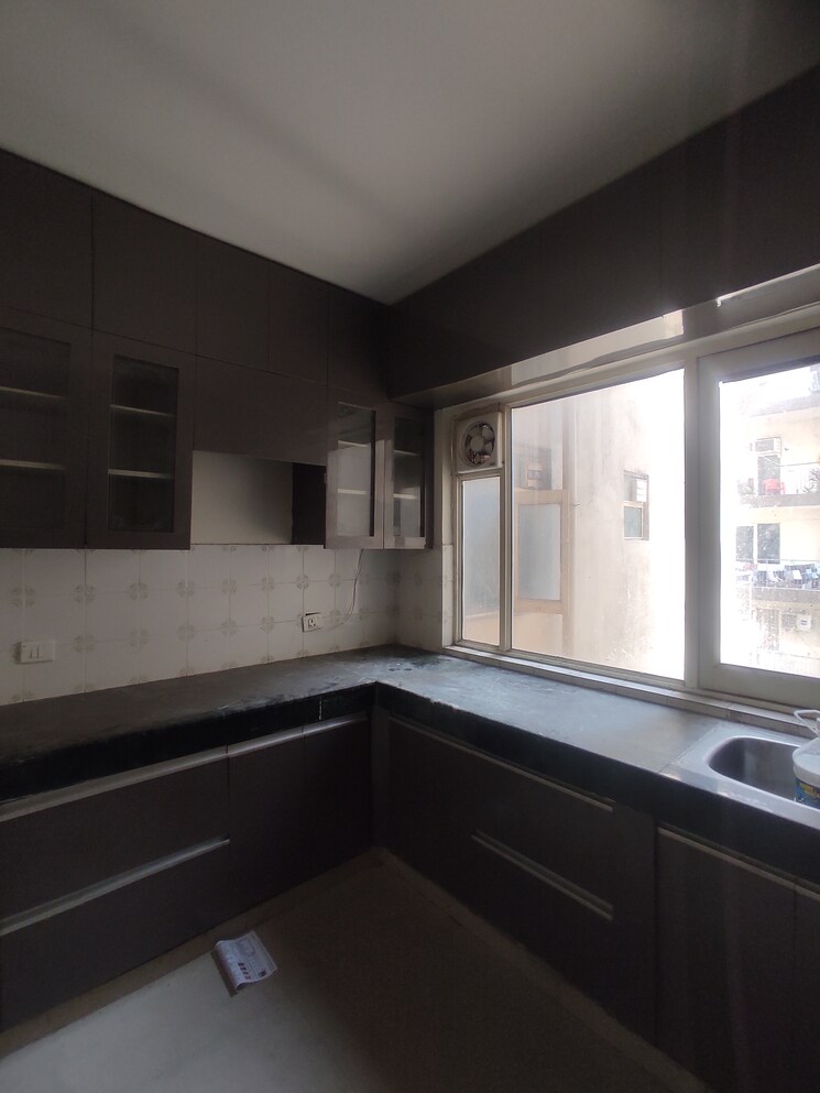 Kitchen, rof-aalayas 2 Bedroom 717 Sq.Ft. Apartment In Sector 102 Gurgaon 9212543