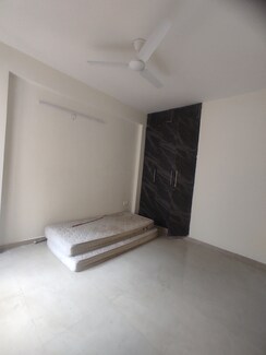 2 BHK Apartment For Sale in ROF Aalayas