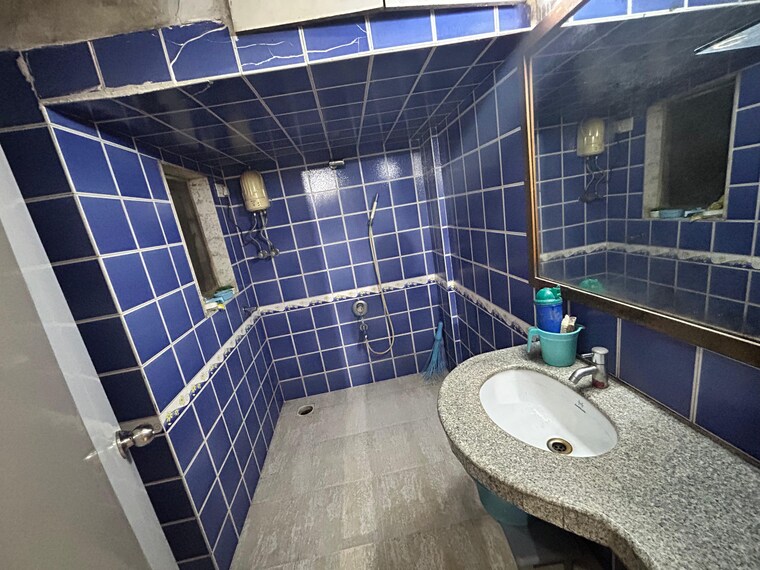 Balcony, sarita-lok-darshan-chs 1 Bedroom 480 Sq.Ft. Apartment In Andheri East Mumbai 9212591