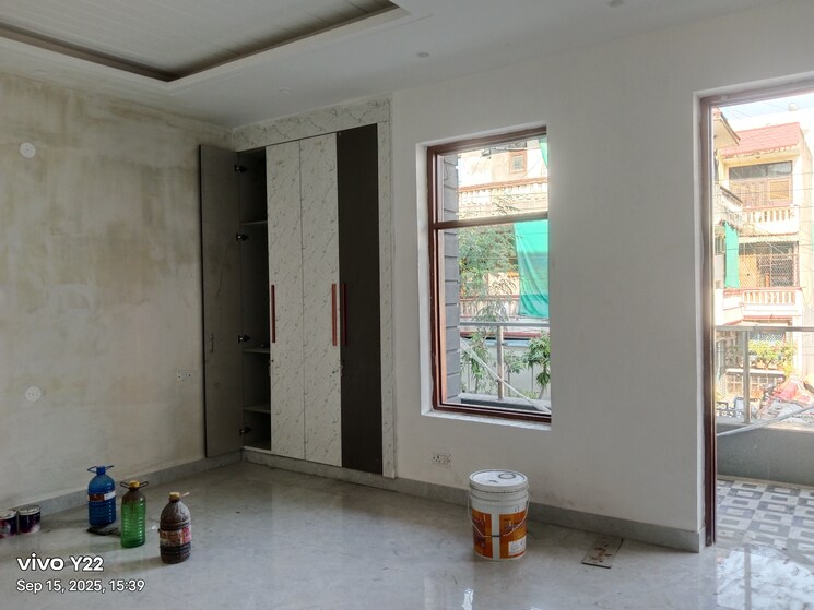 Room, green fields colony 3 Bedroom 1650 Sq.Ft. Builder Floor In Green Fields Colony Faridabad 9212597