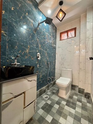 Bathroom in 2.5 BHK Builder Floor at SA HOMES I, Uttam Nagar – for Sale