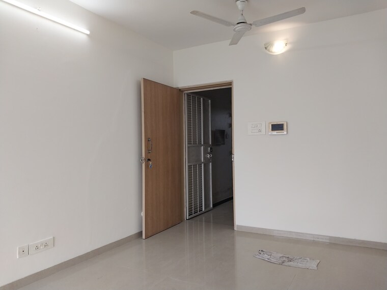 Room, orient-plaza-kharghar 3 Bedroom 1700 Sq.Ft. Apartment In Kharghar Sector 34 Navi Mumbai 9212664