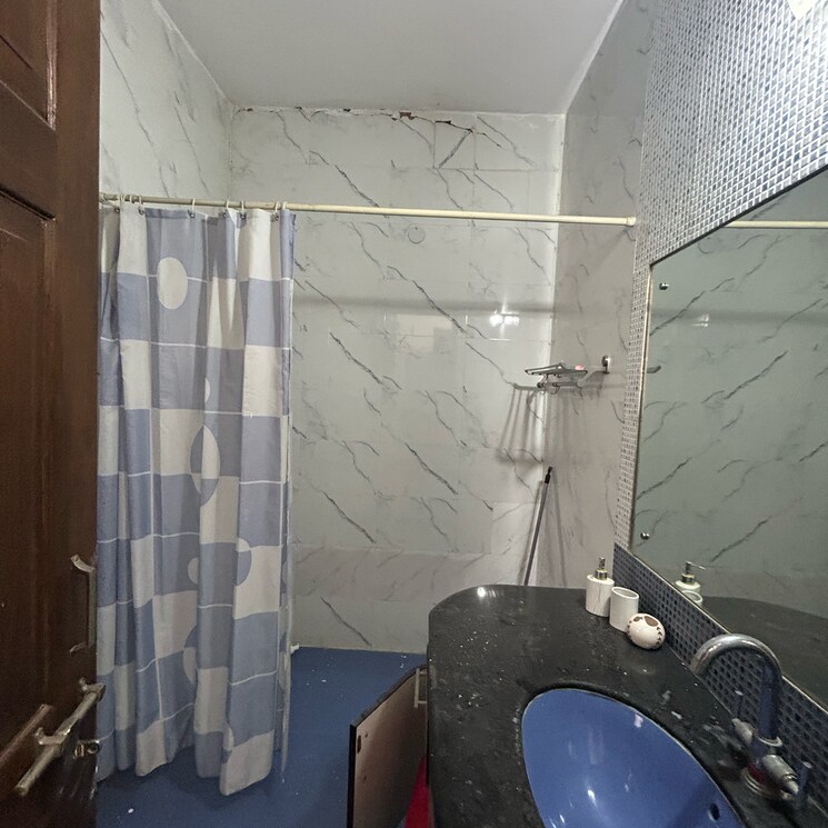 Bathroom, sector 23 6+ Bedroom 4500 Sq.Ft. Villa In Sector 23 Gurgaon 9212697