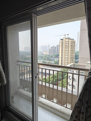 Balcony in 1.5 BHK Apartment at Metropolis Bayside, Kasarvadavali – for Sale