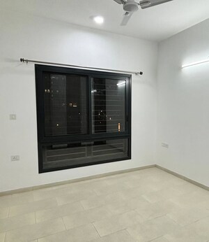 Room in 2 BHK Apartment at Sobha City Gurgaon, Sector 108 – for Sale