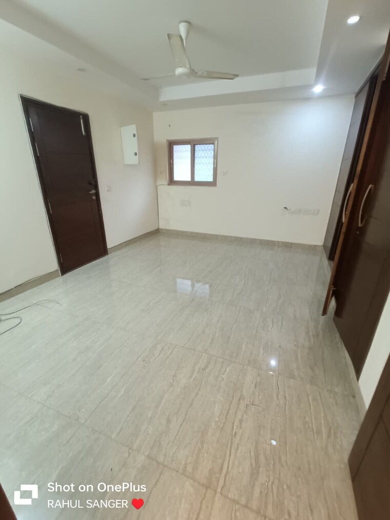 Room, saket 2 Bedroom 1800 Sq.Ft. Builder Floor In Saket Delhi 9212683