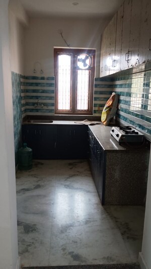 Living Room in 2 BHK Independent House at RWA Apartments Sector 41, Sector 41 – for Rent