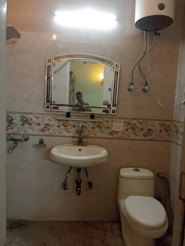 Bathroom in 2 BHK Independent House at RWA Apartments Sector 41, Sector 41 – for Rent