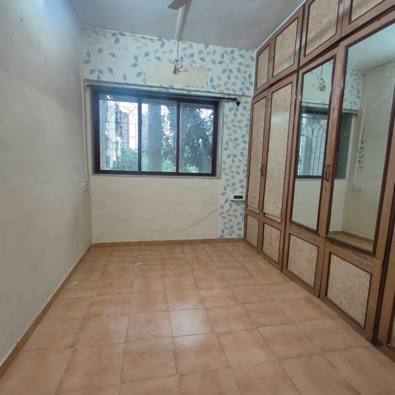 1 BHK + Servant Room 450 Sq.Ft. Apartment in Malad SC CHS