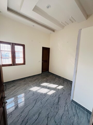 Room in 3 BHK Independent House at Gms Road – for Sale