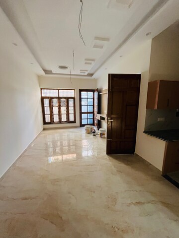 Room in 3 BHK Independent House at Gms Road – for Sale