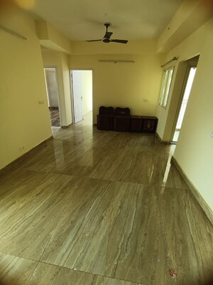 Room in 2 BHK Apartment at SKA Metro Ville, Eta Ii Greater Noida – for Sale