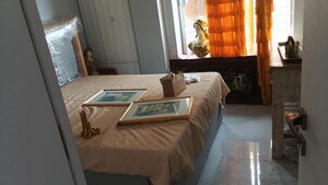 Bedroom in 2 BHK Apartment at Shyam Niwas CHS, Cumbala Hill – for Sale