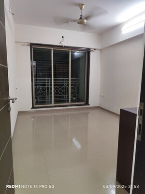Room in 2 BHK Apartment at Payal Heights Apartment, Kharghar – for Sale