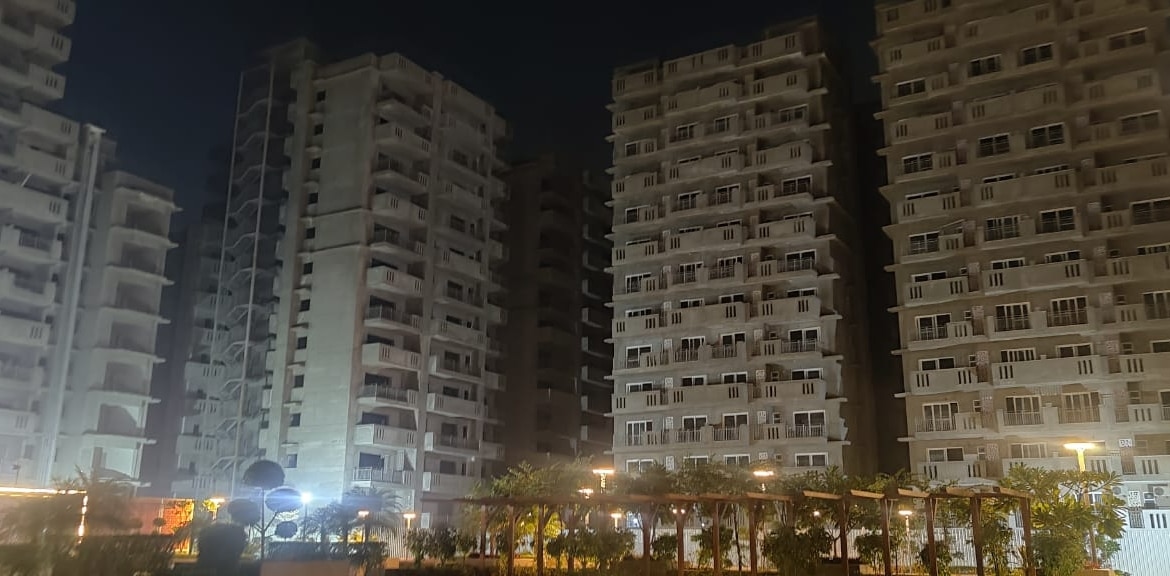 3 BHK Apartment For Rent in Steel Strips Towers