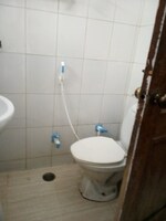 1 Rk  400 Sq.Ft. Apartment in Arun Vihar Sector 37