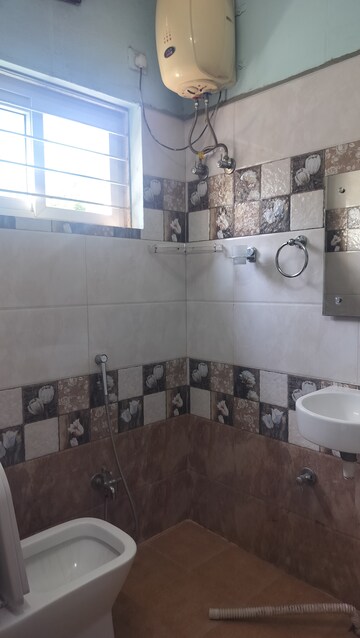Bathroom in 3 BHK Apartment at Jubilee Hills – for Rent