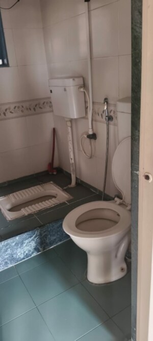 Bathroom in 2 BHK Apartment at Kothrud – for Rent