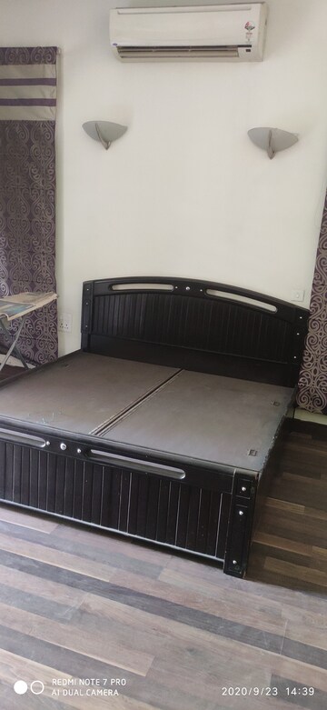 Furnished Amenities in 3 BHK Villa at Godrej Golf Link Villas, Sector 27 Yamuna Expressway – for Rent