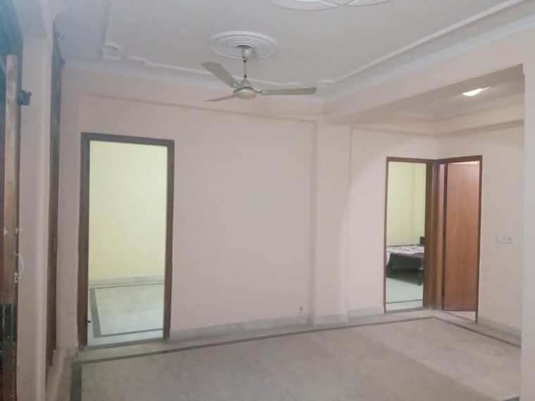 Room, thane east 1 Bedroom 400 Sq.Ft. Apartment In Thane East Thane 9212764