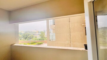 Room in 3 BHK Apartment at Puravankara Silversands, Mundhwa – for Sale