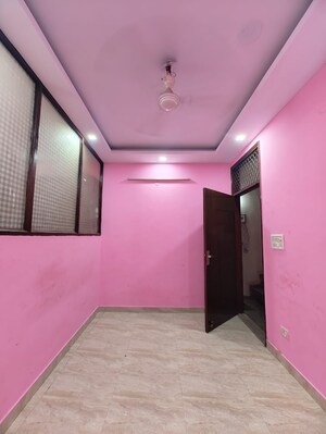 Room in 2 BHK Builder Floor at Govindpuri – for Sale