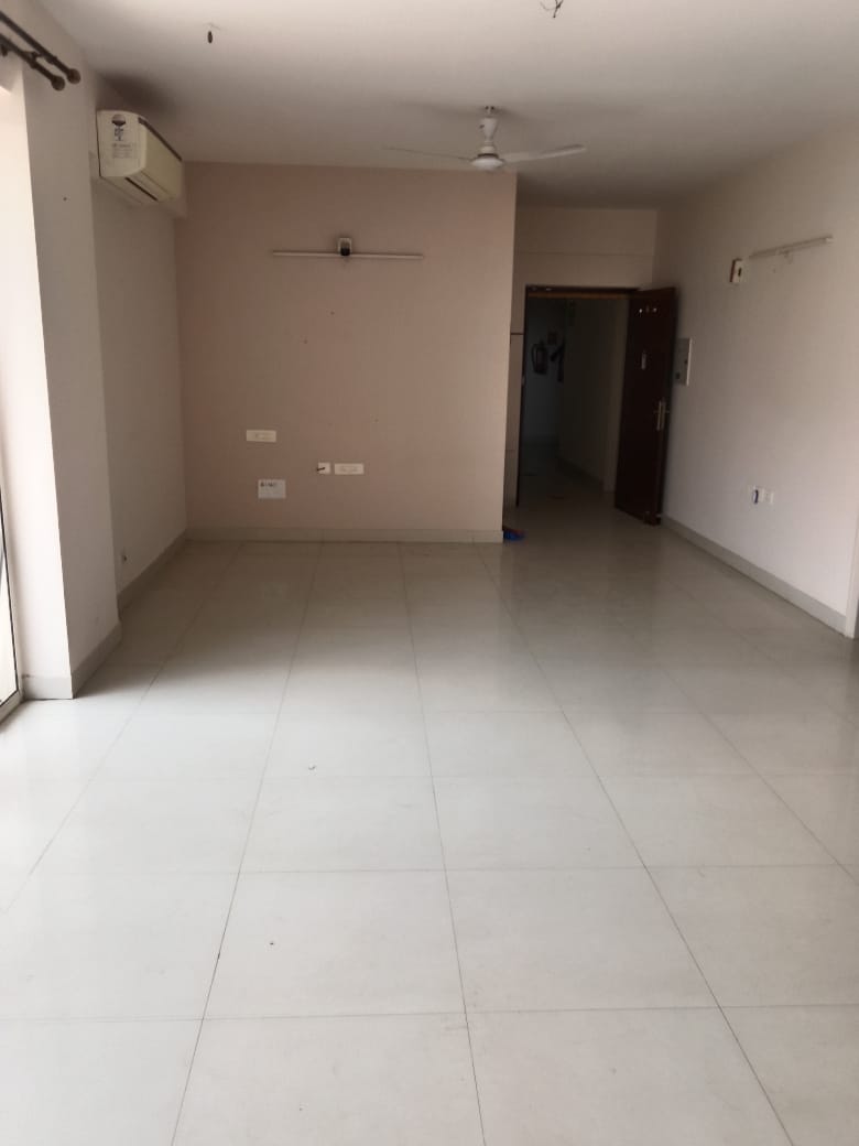 3 BHK 1997 Sq.Ft. Apartment in Pareena Coban Residences