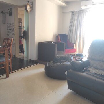 Living Room in 2 BHK Apartment at Pearl Heights, Yari Road – for Sale