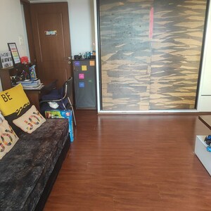 Parking in 2 BHK Apartment at Pearl Heights, Yari Road – for Sale