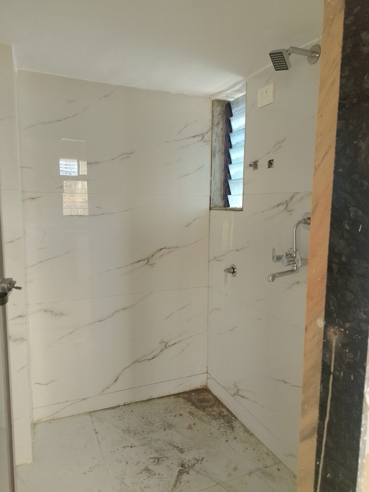 Bathroom, om-sai-heights-phase-ii 1 Bedroom 595 Sq.Ft. Apartment In Morya Nagar Palghar 9213054