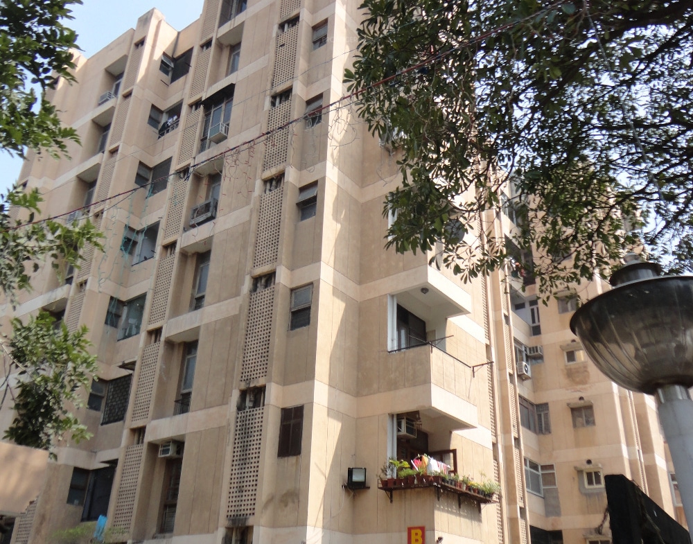 2 BHK Apartment For Rent in VIP Road