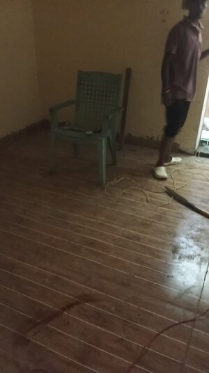 Room in 2 BHK Apartment at Bariatu – for Rent