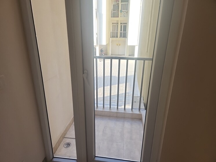 undefined, wave-executive-floors 2 Bedroom 900 Sq.Ft. Apartment In Wave City Ghaziabad 9213142