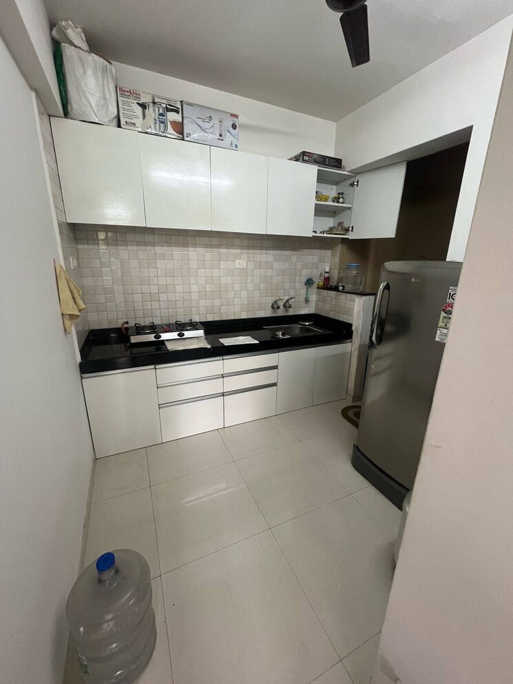 Kitchen, goel-ganga-amber 1 Bedroom 450 Sq.Ft. Apartment In Tathawade Pune 9213107