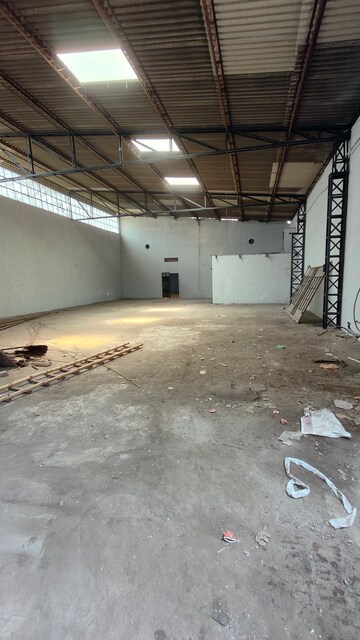  Warehouse For Rent in Gill Road