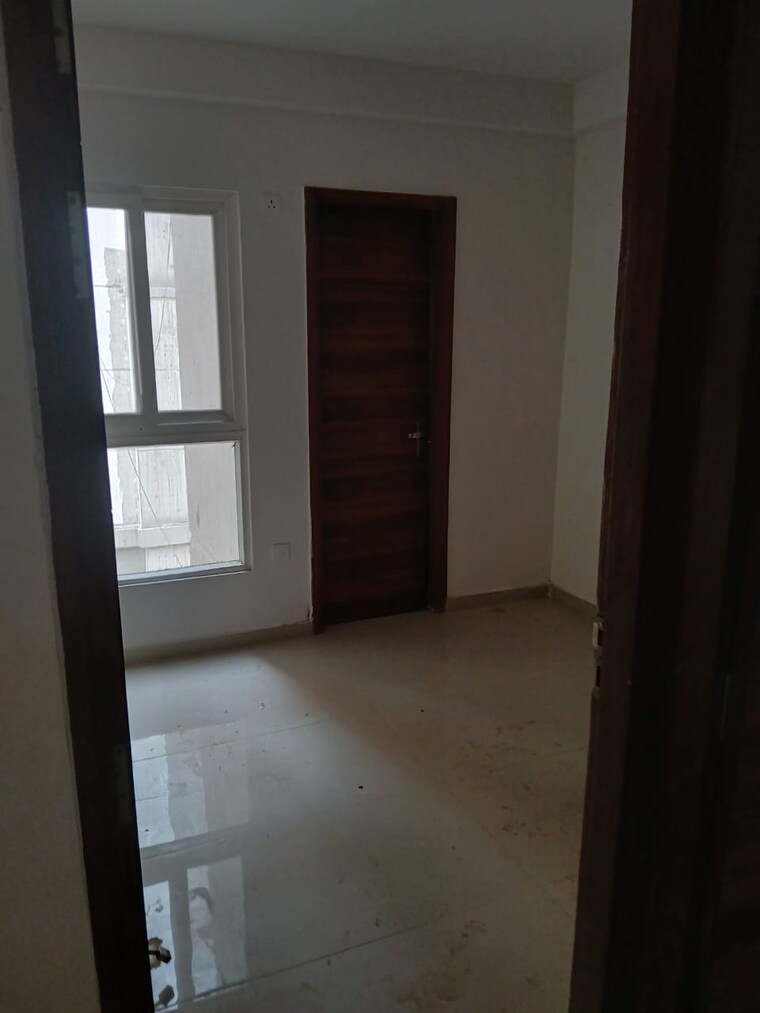 Bedroom, svg-heights 2 Bedroom 870 Sq.Ft. Apartment In Phi Iii Greater Noida Greater Noida 9213154