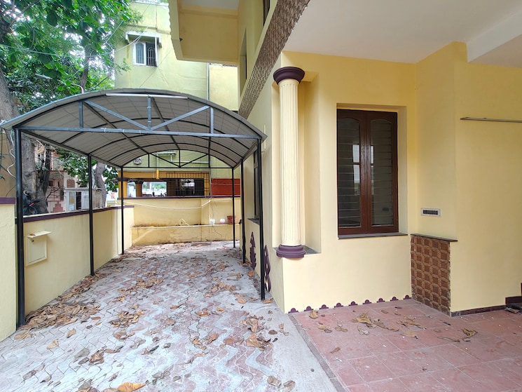  Parking, ekkatuthangal Commercial Office Space in IT/SEZ 4500 Sq.Ft. In Ekkatuthangal Chennai 9213213