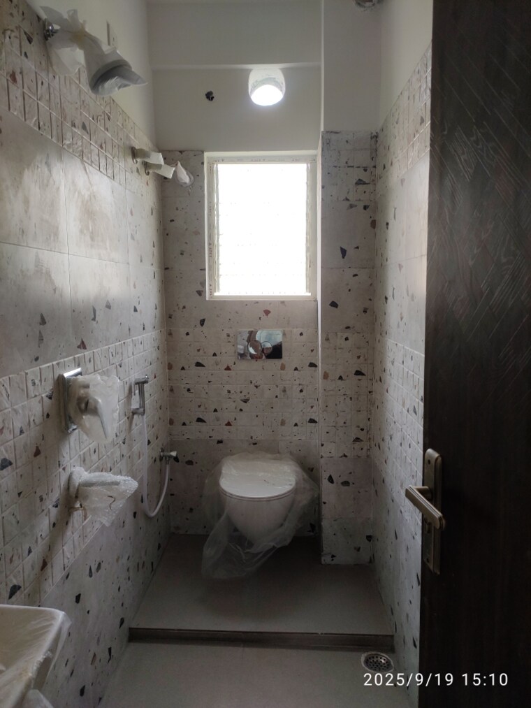Bathroom, new-town-tower 3 Bedroom 1250 Sq.Ft. Apartment In New Town Action Area 1 Kolkata 9213211
