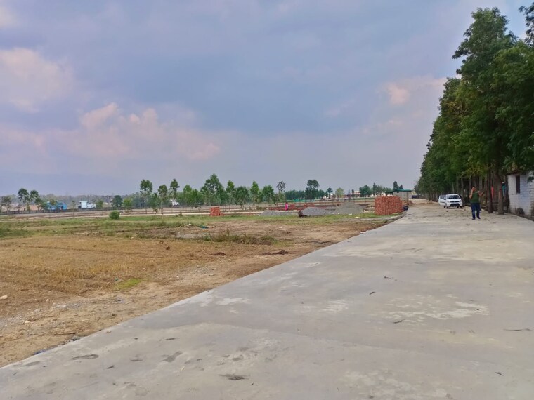 undefined, shimla bypass road  100 Sq.Yd. Plot In Shimla Bypass Road Dehradun 9213263